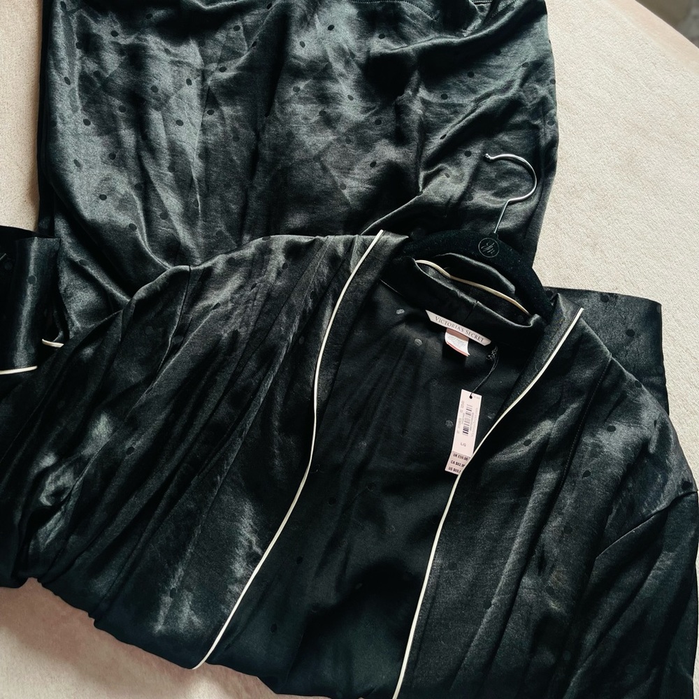 Victoria's Secret Black Tassel Tie Satin Robe